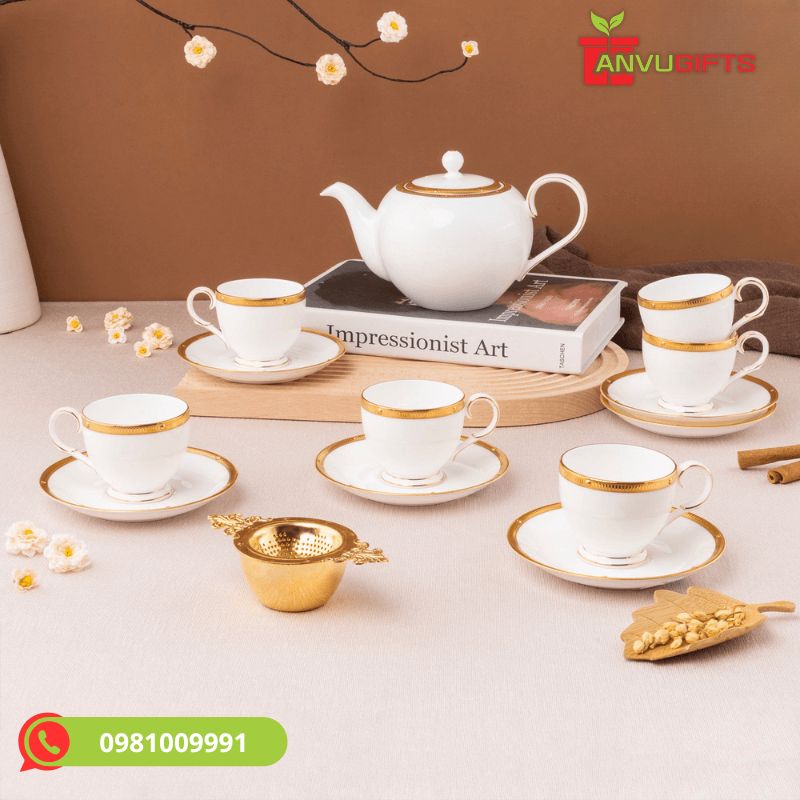 Bộ ấm trà gốm sứ sang trọng - quà tặng lưu niệm cho đối tác Bộ ấm trà gốm sứ sang trọng - quà tặng lưu niệm cho đối tác
