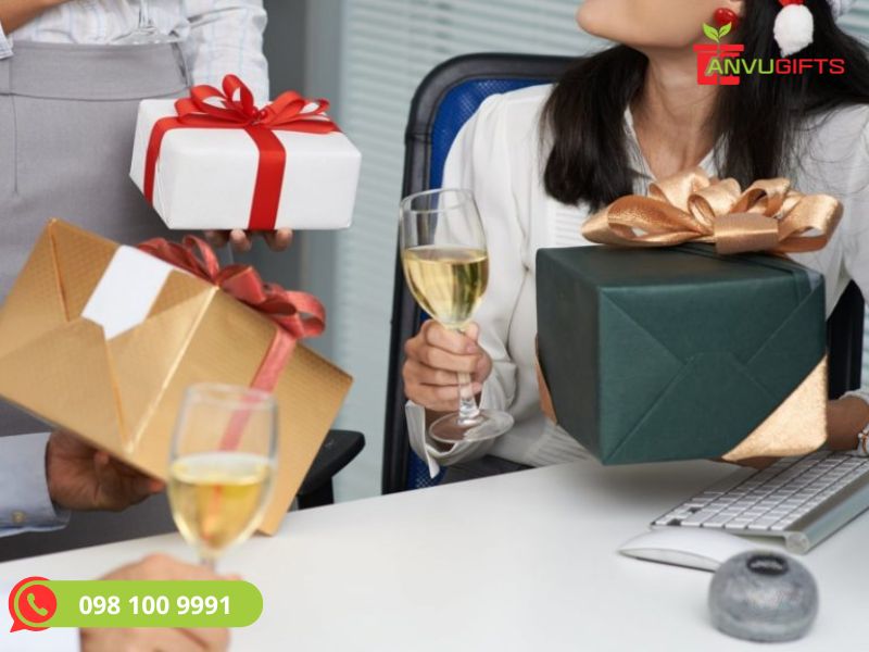 quà tặng tết cho sếp nữ